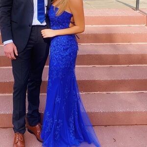 Elegant Blue Strapless Dress
